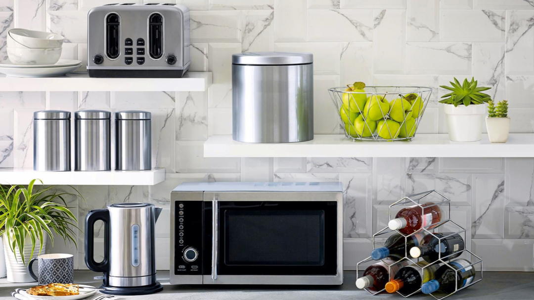 https://www.heersmanagement.com/wp-content/uploads/2019/01/best-kitchen-appliances.jpg